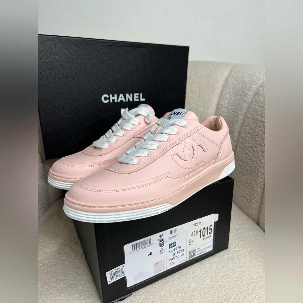 Chanel Pink Leather Sneakers – Size 38 – Brand New, Full Set - Picture 11 of 11